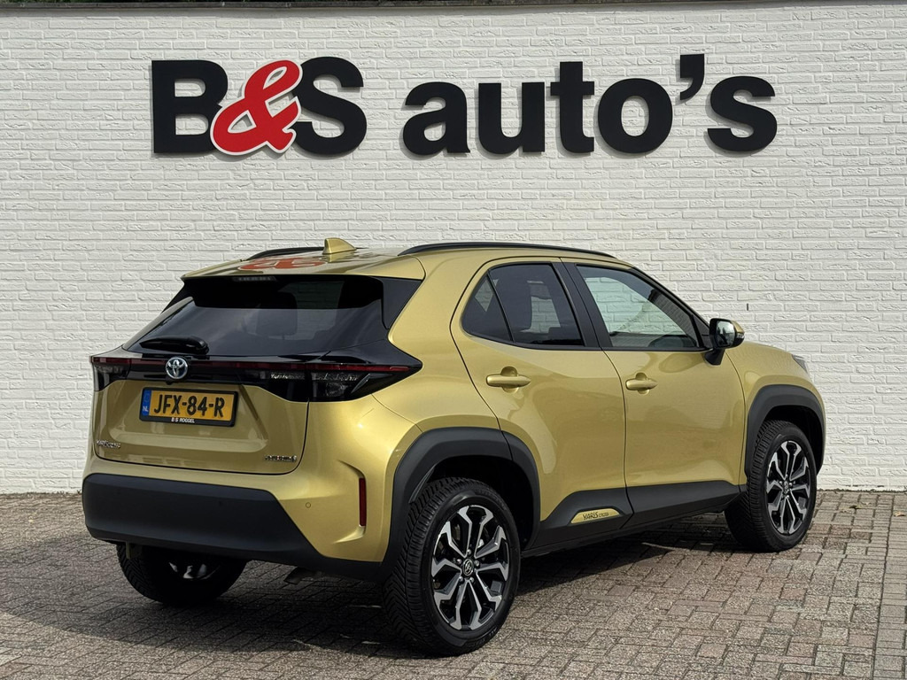 Toyota Yaris Cross-1.5 Hybrid Dynamic Camera Pdc Navigatie Led verlichting Carplay Clima Stoelverwarming - SUVSUV: slika 2 Toyota Yaris Cross-1.5 Hybrid Dynamic Camera Pdc Navigatie Led verlichting Carplay Clima Stoelverwarming - SUVSUV: slika 2