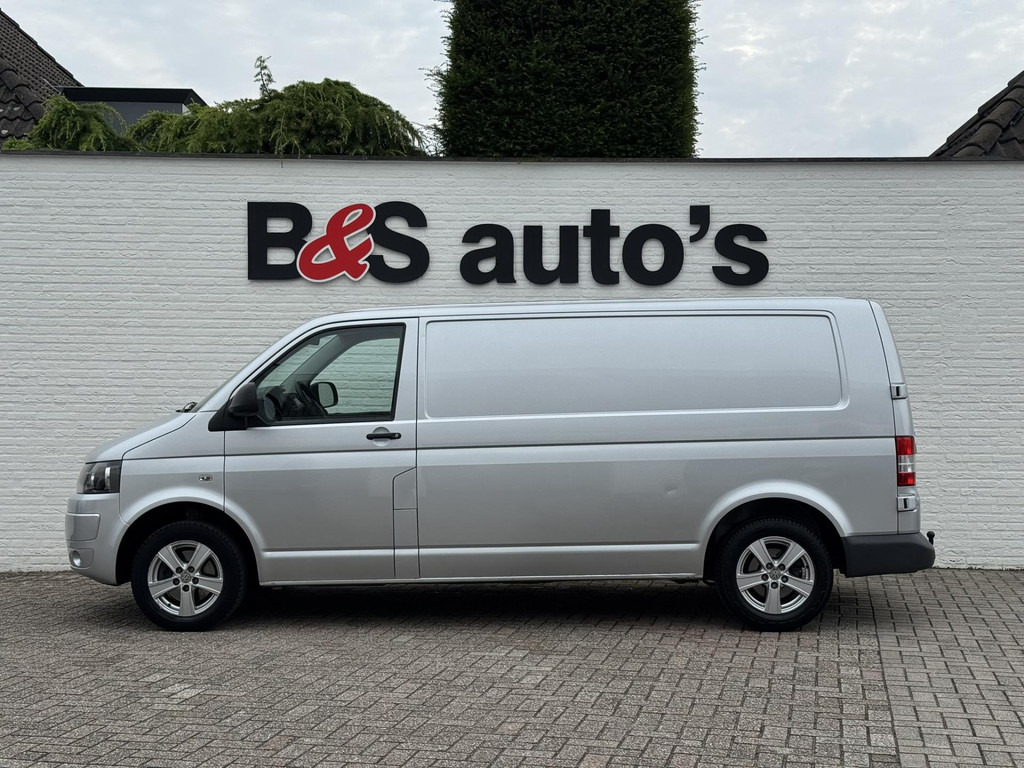 Volkswagen Transporter-2.0 TDI L2H3 Trekhaak Airco Navigatie Parrot Lat om Lat betimmering - Furgon: slika 3 Volkswagen Transporter-2.0 TDI L2H3 Trekhaak Airco Navigatie Parrot Lat om Lat betimmering - Furgon: slika 3