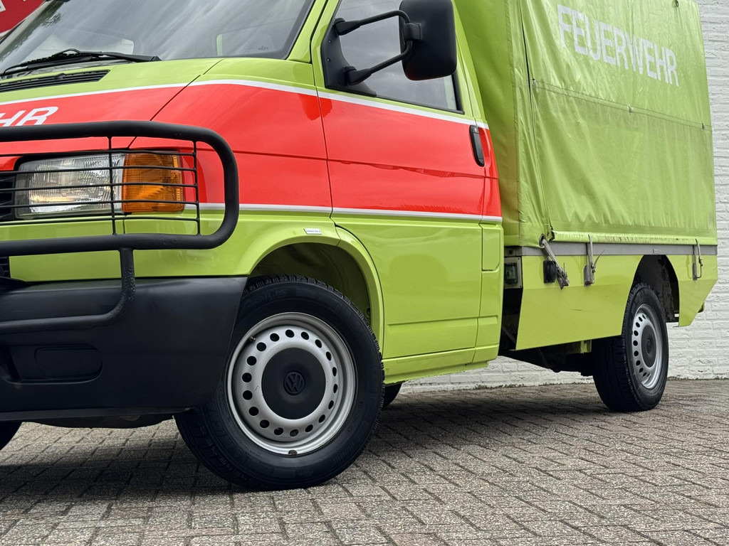 Volkswagen Transporter-2.5 292 syncro ex Zwitserse brandweer Trekhaak Verstralers Laadruimte ventilatie - Dostavno vozilo sa ceradom: slika 5 Volkswagen Transporter-2.5 292 syncro ex Zwitserse brandweer Trekhaak Verstralers Laadruimte ventilatie - Dostavno vozilo sa ceradom: slika 5