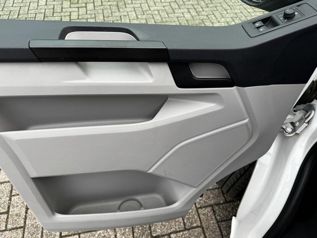 Volkswagen Transporter Kombi-T6 2.0 TDI 9 persoons Cruise control Airco Verwarmbare buitenspiegels - Putnički kombi: slika 5 Volkswagen Transporter Kombi-T6 2.0 TDI 9 persoons Cruise control Airco Verwarmbare buitenspiegels - Putnički kombi: slika 5