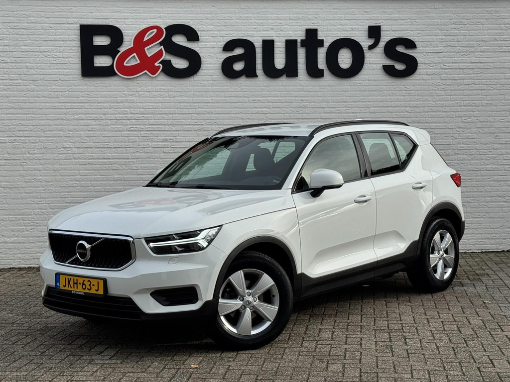 Volvo XC40-1.5 T3 Adaptive cruise Climate control Stoelverwarming Navigatie LED koplampen parkeersensor achter - Automobil: slika 1 Volvo XC40-1.5 T3 Adaptive cruise Climate control Stoelverwarming Navigatie LED koplampen parkeersensor achter - Automobil: slika 1