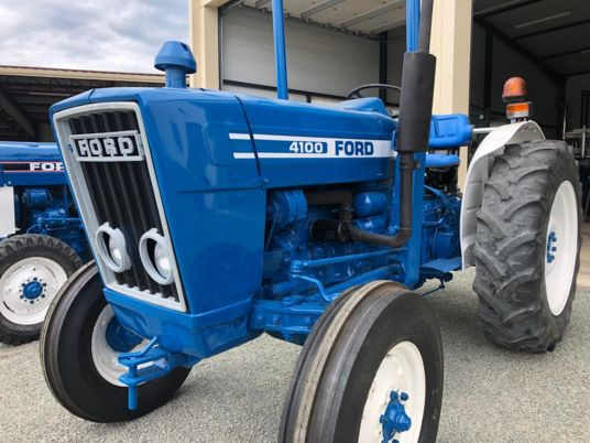 Ford 4100 arceau tracteur à 14 000 € sans tva - Traktor: slika 4 Ford 4100 arceau tracteur à 14 000 € sans tva - Traktor: slika 4