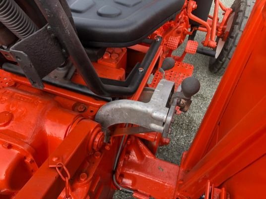 Renault SUPER 3 D tracteur à 8 500 € exo de tva - Traktor: slika 5 Renault SUPER 3 D tracteur à 8 500 € exo de tva - Traktor: slika 5