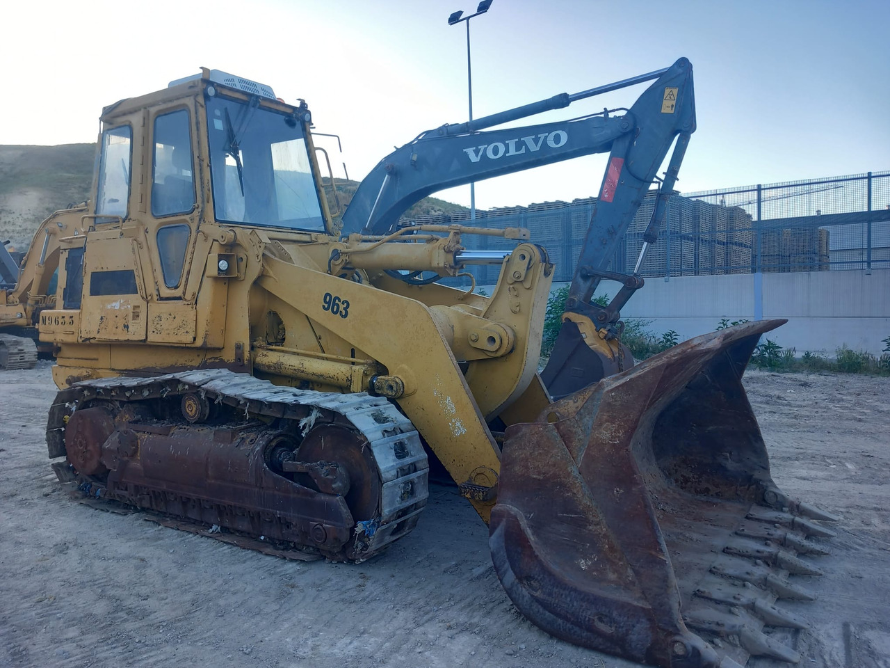 Caterpillar 963 - Utovarivač guseničar: slika 4 Caterpillar 963 - Utovarivač guseničar: slika 4