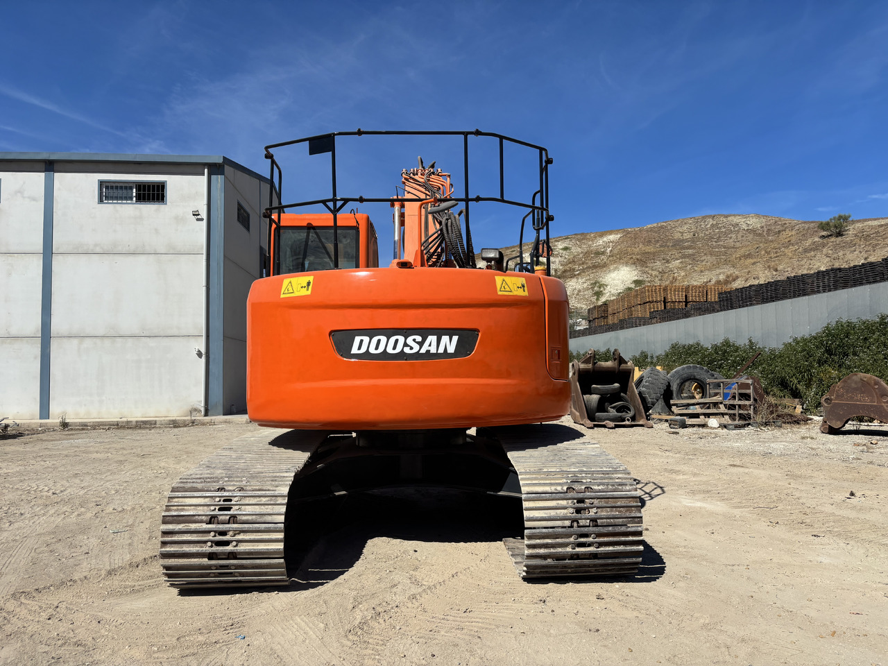 DOOSAN DX235LCR - Bager guseničar: slika 4 DOOSAN DX235LCR - Bager guseničar: slika 4