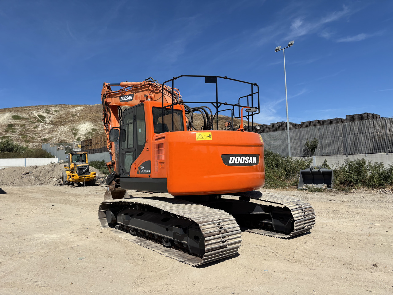 DOOSAN DX235LCR - Bager guseničar: slika 3 DOOSAN DX235LCR - Bager guseničar: slika 3