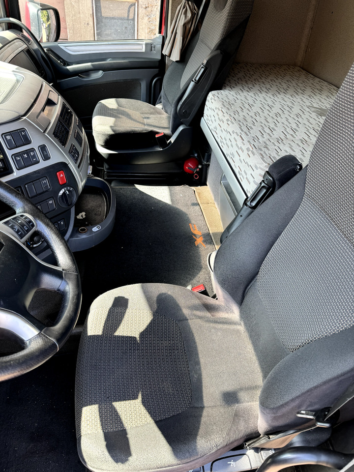 DAF XF 460 - Tegljač: slika 5 DAF XF 460 - Tegljač: slika 5