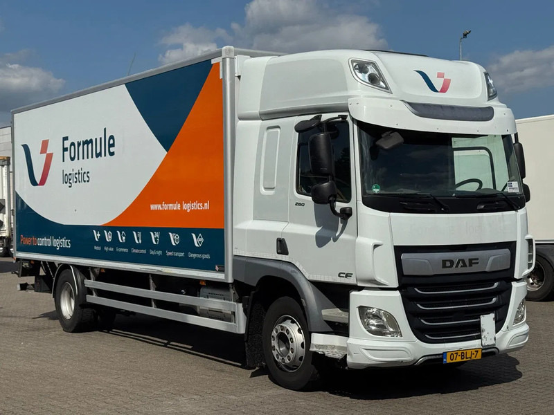 DAF CF 260 4x2 Gesloten Opbouw / Euro 6 / Laadklep / Apk! - Kamion sa zatvorenim sandukom: slika 2 DAF CF 260 4x2 Gesloten Opbouw / Euro 6 / Laadklep / Apk! - Kamion sa zatvorenim sandukom: slika 2