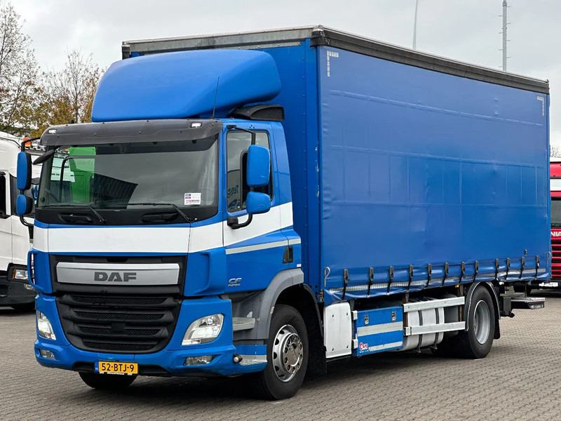 DAF CF 370 Euro 6 / BDF / Laadklep / New Tacho *New Apk* - Kamion sa ceradom: slika 1 DAF CF 370 Euro 6 / BDF / Laadklep / New Tacho *New Apk* - Kamion sa ceradom: slika 1