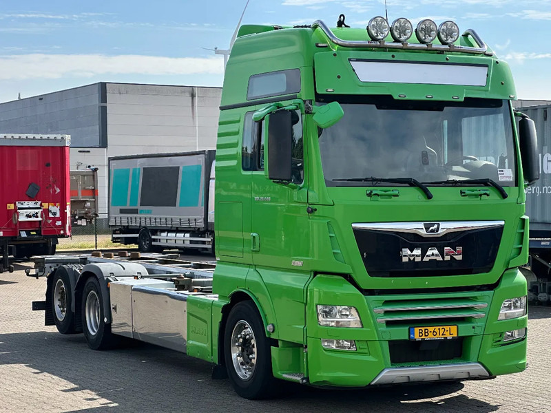 MAN TGX 26.640 6x2*4 Bdf / Retarder / Full Air / 585 Tkm! - Kamion za prevoz kontejnera/ Kamion sa promenjivim sandukom: slika 3 MAN TGX 26.640 6x2*4 Bdf / Retarder / Full Air / 585 Tkm! - Kamion za prevoz kontejnera/ Kamion sa promenjivim sandukom: slika 3