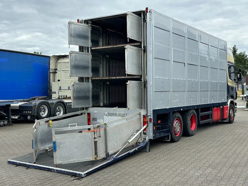 Scania R420 6x2 Topline / 3 Stock Animal Transport / Retarder / Euro 5 - Kamion za prevoz stoke: slika 5 Scania R420 6x2 Topline / 3 Stock Animal Transport / Retarder / Euro 5 - Kamion za prevoz stoke: slika 5