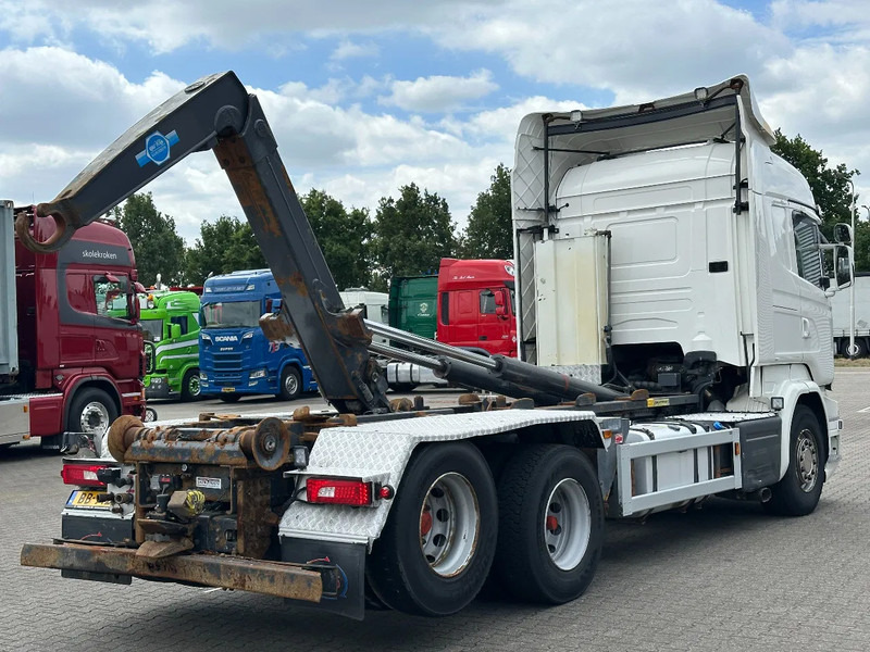 Scania R520 V8 6x2 Haakarm 20T Retarder Euro 6 - Kamion sa hidrauličnom kukom: slika 3 Scania R520 V8 6x2 Haakarm 20T Retarder Euro 6 - Kamion sa hidrauličnom kukom: slika 3