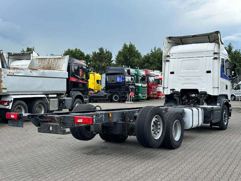 Scania R580 V8 6x2*4 Chassis Retarder Full Air 4.90 Wb Euro 6 - Kamion sa golom šasijom i zatvorenom kabinom: slika 4 Scania R580 V8 6x2*4 Chassis Retarder Full Air 4.90 Wb Euro 6 - Kamion sa golom šasijom i zatvorenom kabinom: slika 4