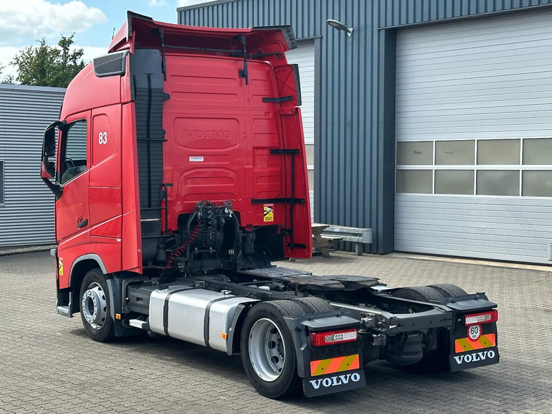 Volvo FH 420 Low Deck / Euro 6 / Globetrotter / 2 Tank / Smart Tacho! - Tegljač: slika 4 Volvo FH 420 Low Deck / Euro 6 / Globetrotter / 2 Tank / Smart Tacho! - Tegljač: slika 4
