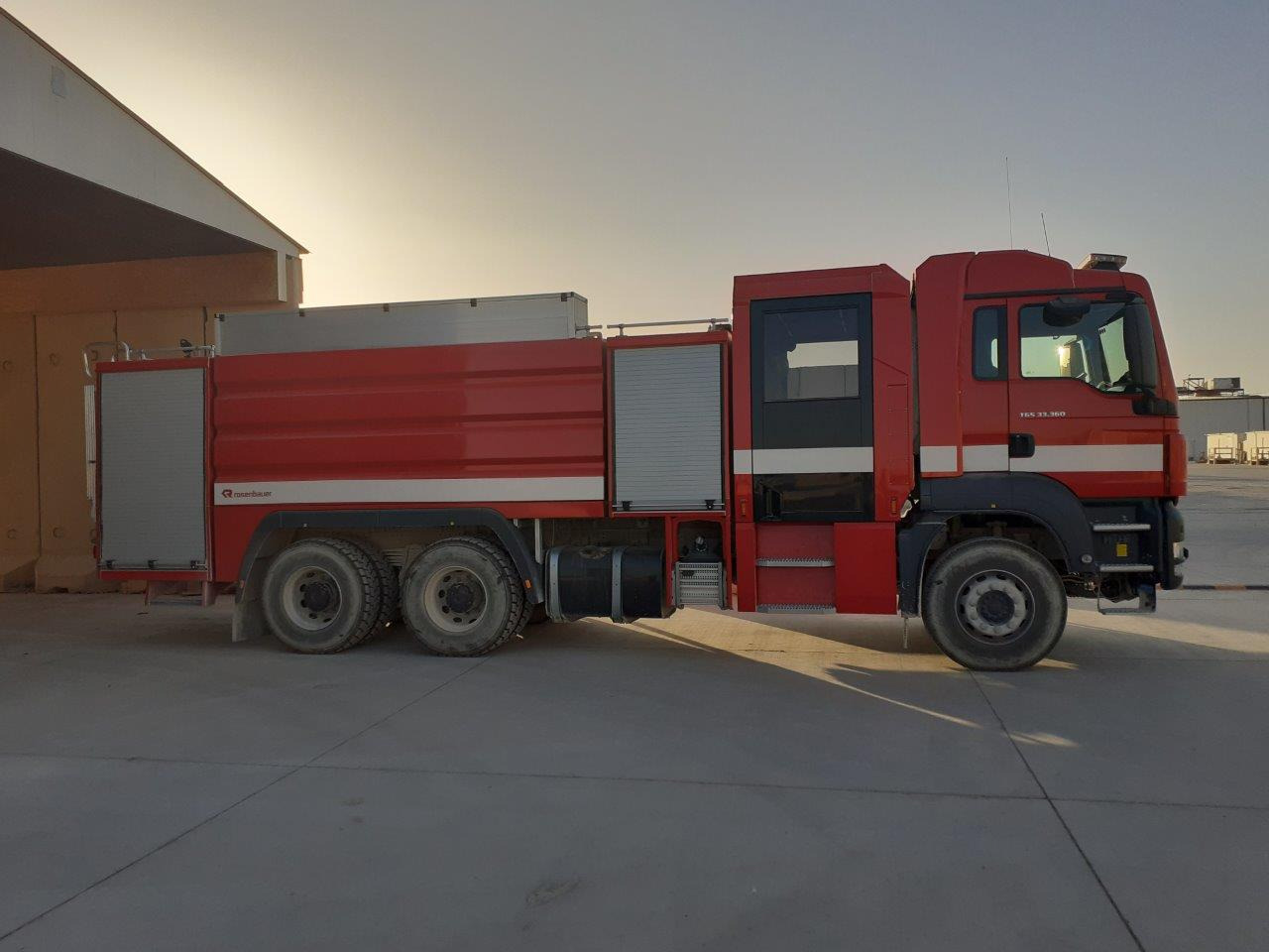 Rosenbauer Man Mustang TLF 11000 6x4 - Vatrogasni kamion: slika 1 Rosenbauer Man Mustang TLF 11000 6x4 - Vatrogasni kamion: slika 1