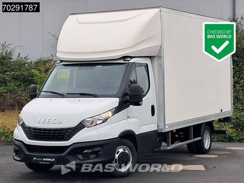 Iveco Daily 35C16 COMING SOON! 3.0L Laadklep Zijdeur Bakwagen Dubbellucht Airco Cruise Euro6 Meubelbak Koffer 20m3 A/C Cruise control - Dostavno vozilo sa zatvorenim sandukom: slika 1 Iveco Daily 35C16 COMING SOON! 3.0L Laadklep Zijdeur Bakwagen Dubbellucht Airco Cruise Euro6 Meubelbak Koffer 20m3 A/C Cruise control - Dostavno vozilo sa zatvorenim sandukom: slika 1