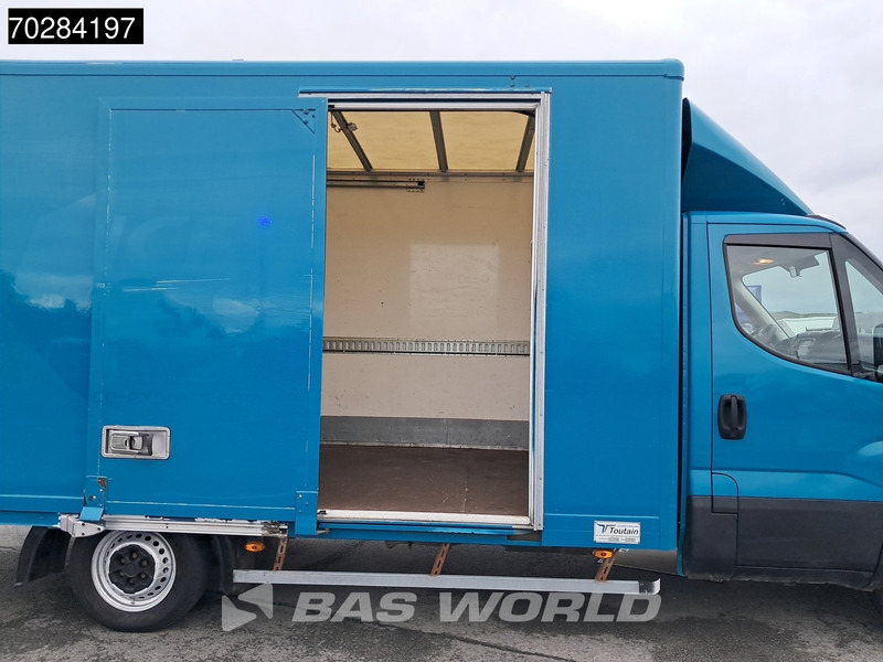 Iveco Daily 35S14 Automatik Seitentür Koffer LED Klima Tempomat Euro6 20m3 A/C Cruise control - Dostavno vozilo sa zatvorenim sandukom: slika 3 Iveco Daily 35S14 Automatik Seitentür Koffer LED Klima Tempomat Euro6 20m3 A/C Cruise control - Dostavno vozilo sa zatvorenim sandukom: slika 3