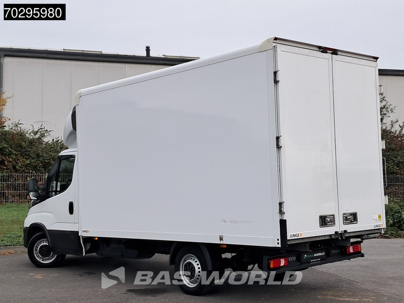 Iveco Daily 35S16 Automatik Kastenwagen Hintertüren 160PS Klimaanlage Kamera Euro6 Möbelkasten A/C - Dostavno vozilo sa zatvorenim sandukom: slika 5 Iveco Daily 35S16 Automatik Kastenwagen Hintertüren 160PS Klimaanlage Kamera Euro6 Möbelkasten A/C - Dostavno vozilo sa zatvorenim sandukom: slika 5