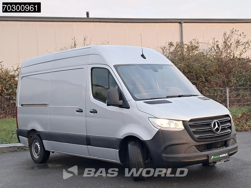 Mercedes-Benz Sprinter 315 CDI Automatik L2H2 150PS Klima Kamera Parkensensoren MBUX CarPlay Euro6 L2 A/C - Mali kombi: slika 2 Mercedes-Benz Sprinter 315 CDI Automatik L2H2 150PS Klima Kamera Parkensensoren MBUX CarPlay Euro6 L2 A/C - Mali kombi: slika 2