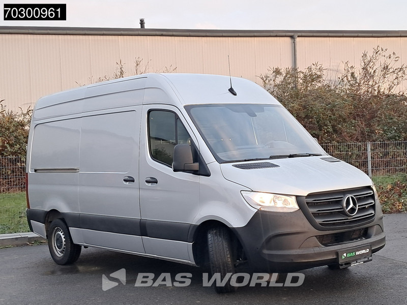 Mercedes-Benz Sprinter 315 CDI Automatik L2H2 150PS Klima Kamera Parkensensoren MBUX CarPlay Euro6 L2 A/C - Mali kombi: slika 2 Mercedes-Benz Sprinter 315 CDI Automatik L2H2 150PS Klima Kamera Parkensensoren MBUX CarPlay Euro6 L2 A/C - Mali kombi: slika 2
