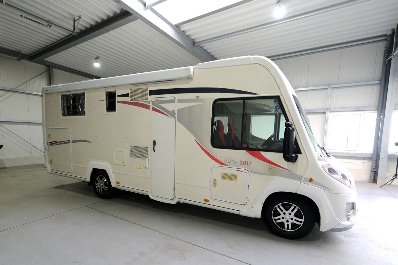 Challenger SIRIUS 3017 -EINZELBETTEN+HUB-PREISKNALLER - Integrisani kamper: slika 1 Challenger SIRIUS 3017 -EINZELBETTEN+HUB-PREISKNALLER - Integrisani kamper: slika 1
