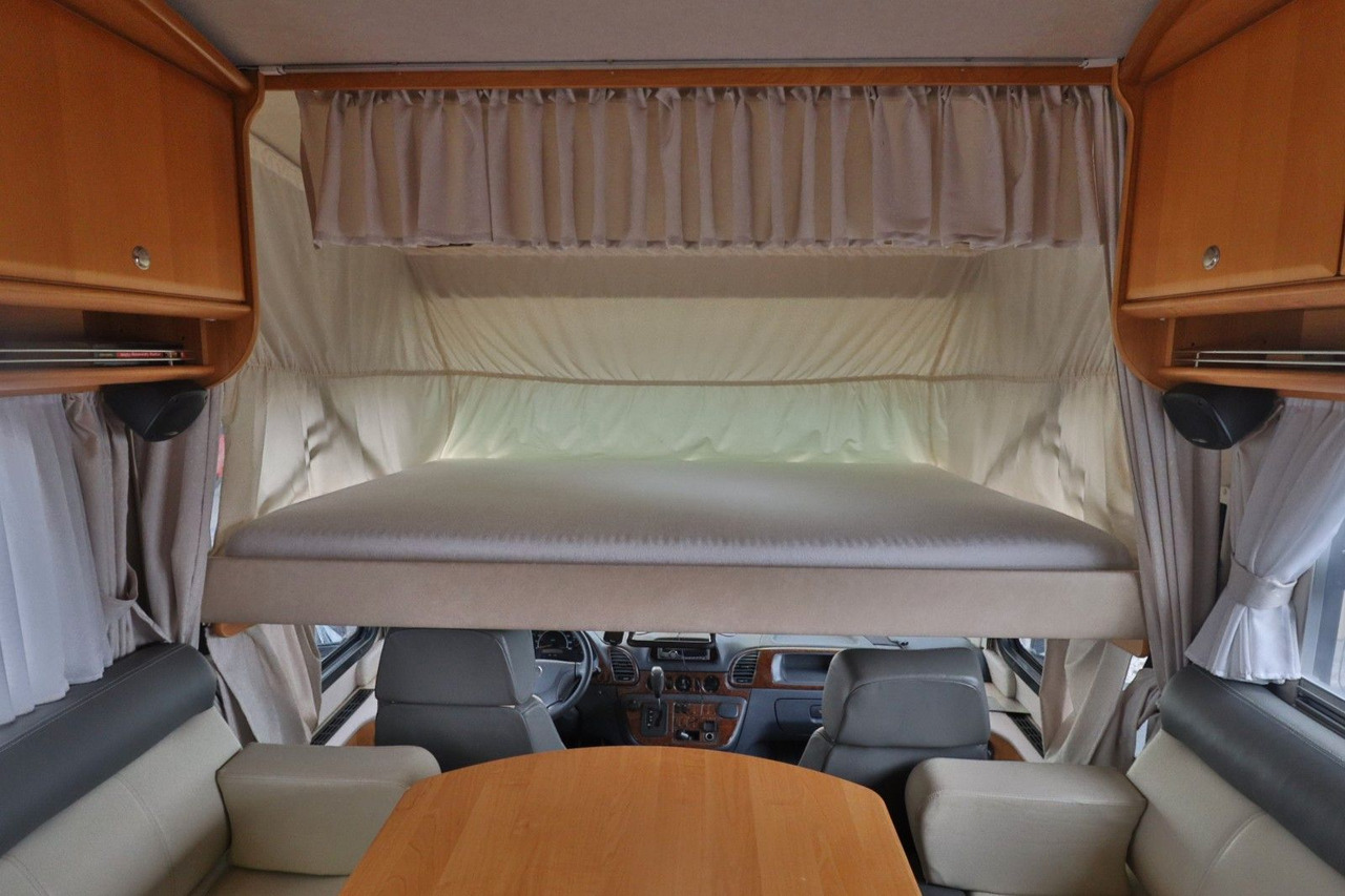 Integrisani kamper Concorde Charisma I 880 F/Automatik/Festbett/Klima/Solar Concorde Charisma I 880 F/Automatik/Festbett/Klima/Solar: slika 14