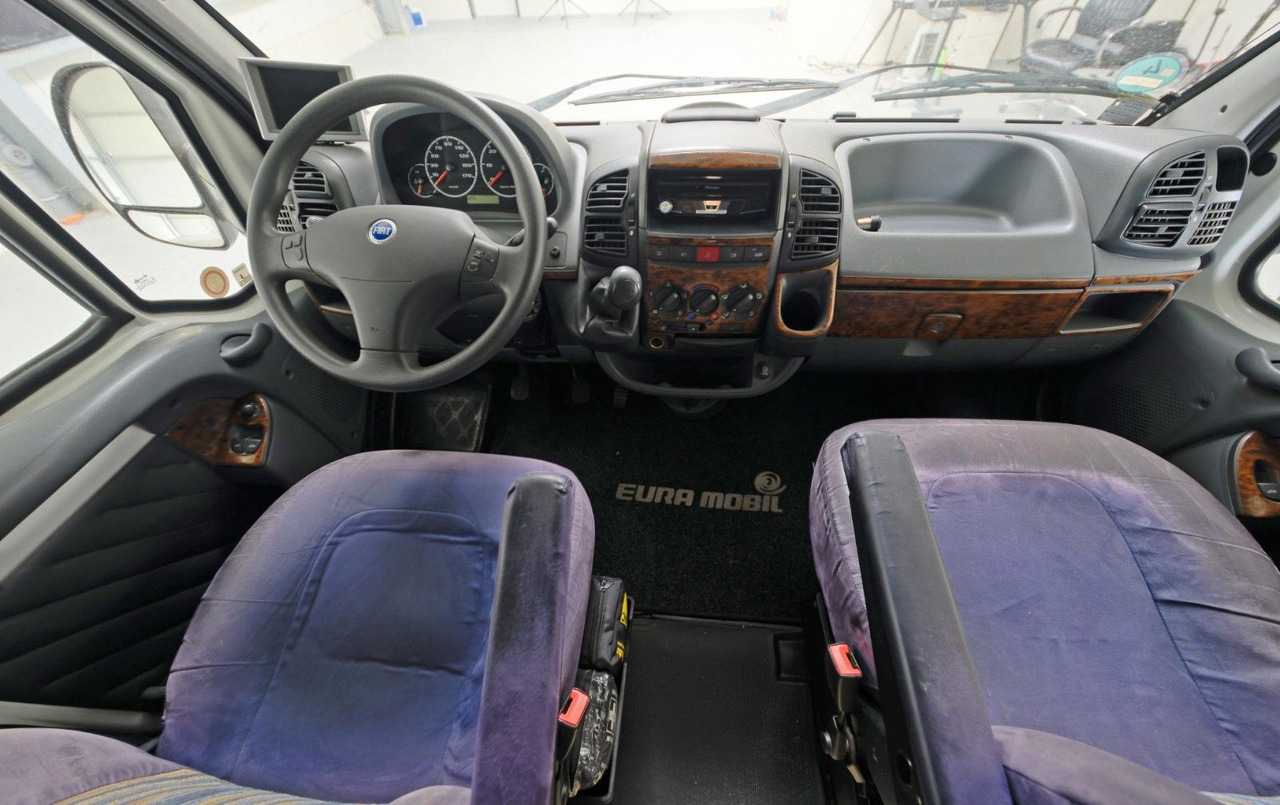 Eura Mobil A 770 HS/Rundsitzgruppe/Klima/DPF/Markise/1.Hand - Alkoven kamper: slika 5 Eura Mobil A 770 HS/Rundsitzgruppe/Klima/DPF/Markise/1.Hand - Alkoven kamper: slika 5
