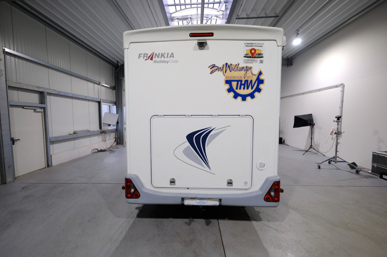 Frankia T 650 BD/Festbett/Garage/Solar/Markise Frankia T 650 BD/Festbett/Garage/Solar/Markise - Poluintegrisani kamper: slika 5 Frankia T 650 BD/Festbett/Garage/Solar/Markise Frankia T 650 BD/Festbett/Garage/Solar/Markise - Poluintegrisani kamper: slika 5