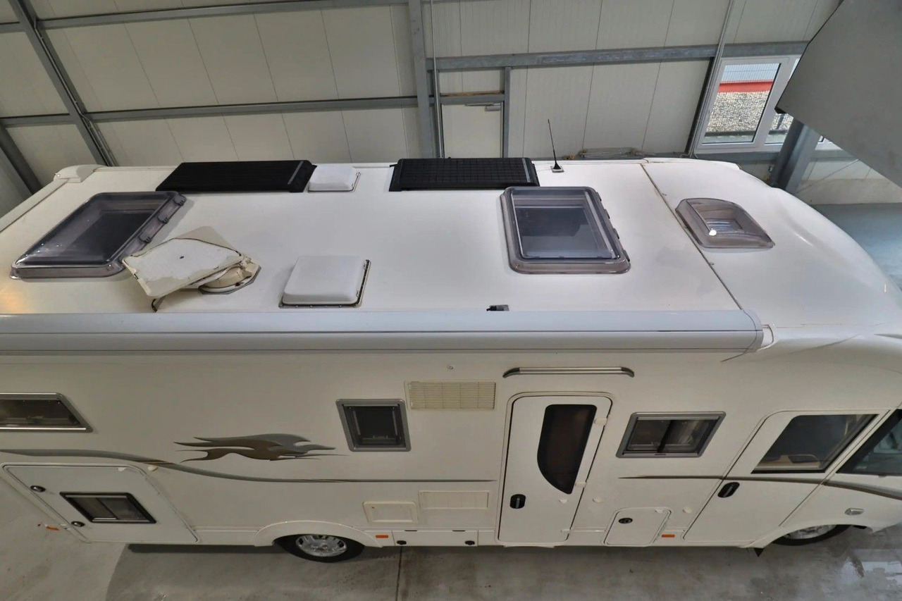 Laika KREOS 7010/Automatik/Festbett+Hubbett/TOP - Integrisani kamper: slika 5 Laika KREOS 7010/Automatik/Festbett+Hubbett/TOP - Integrisani kamper: slika 5