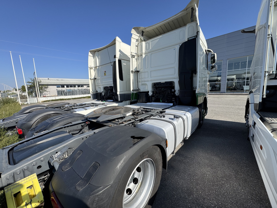 DAF XF 460 - Tegljač: slika 3 DAF XF 460 - Tegljač: slika 3
