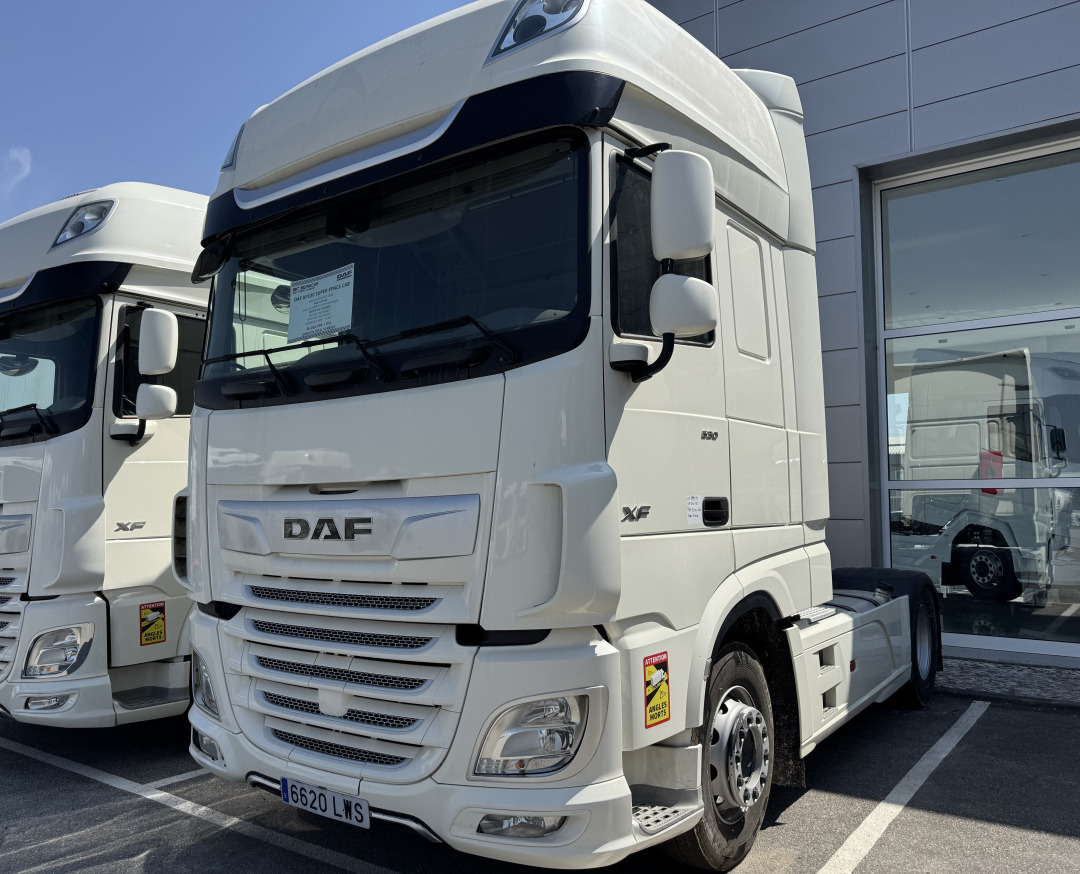 DAF XF 530 - Tegljač: slika 1 DAF XF 530 - Tegljač: slika 1