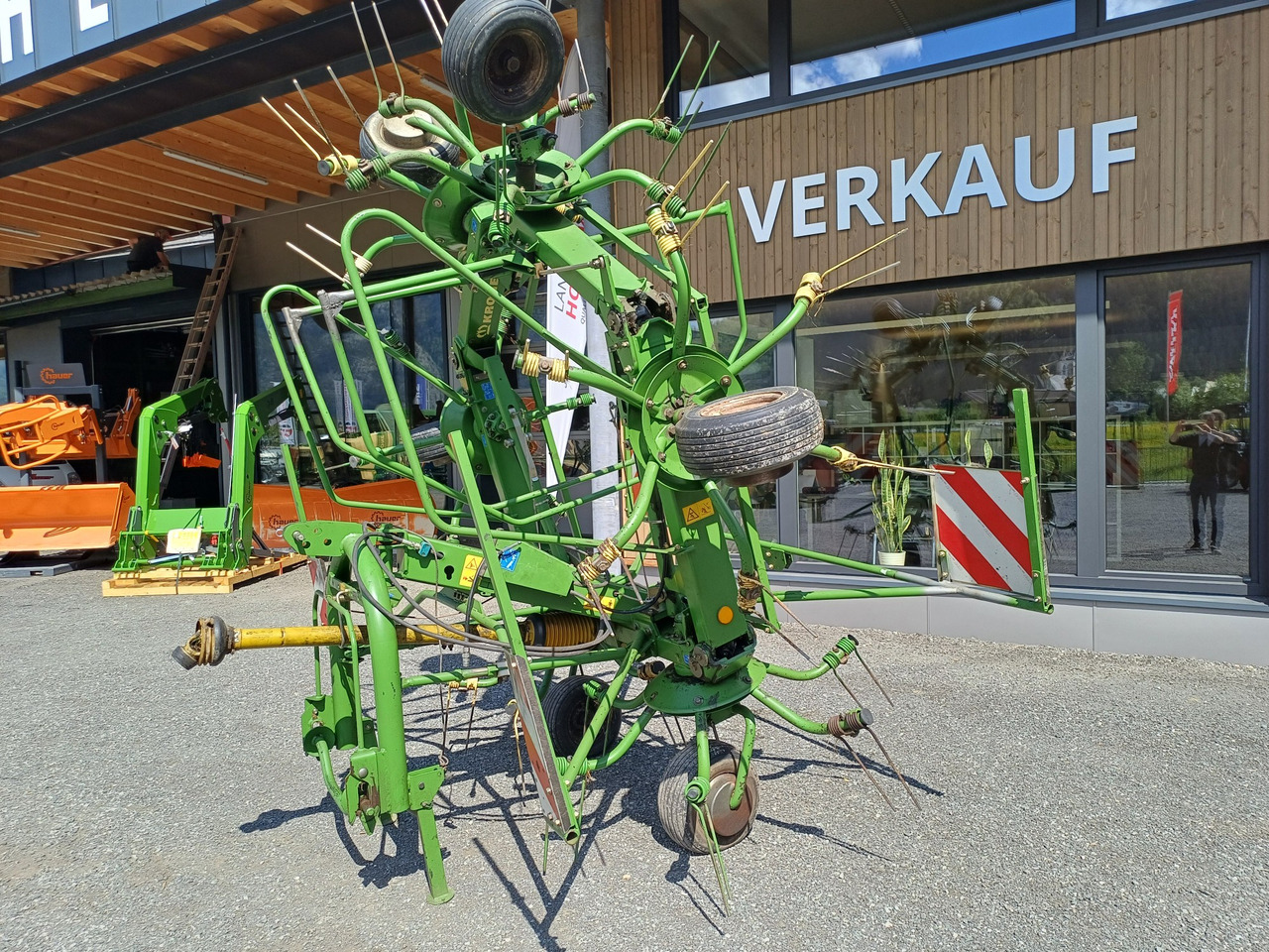 Krone KW 6.70/6 (23245) - Prevrtač/ Grabuljač: slika 2 Krone KW 6.70/6 (23245) - Prevrtač/ Grabuljač: slika 2