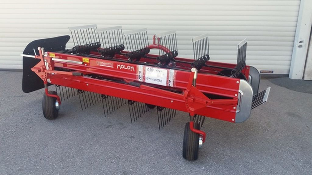 Molon 250/5R zu Traktor gEnio (15866) - Prevrtač/ Grabuljač: slika 1 Molon 250/5R zu Traktor gEnio (15866) - Prevrtač/ Grabuljač: slika 1