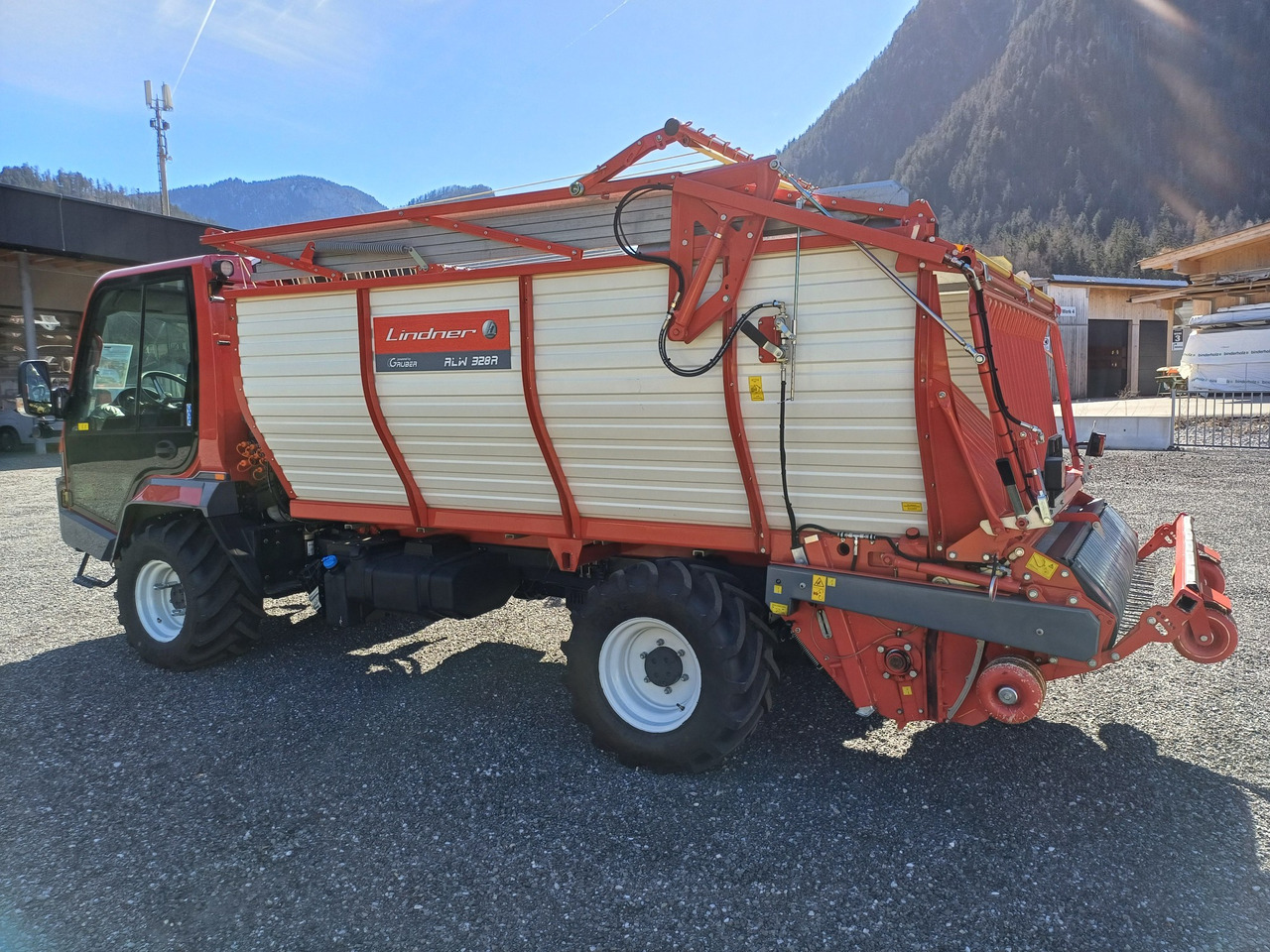 Lindner Unitrac 95 L P5 (22895) - Poljoprivredna mašina, Kamion: slika 3 Lindner Unitrac 95 L P5 (22895) - Poljoprivredna mašina, Kamion: slika 3