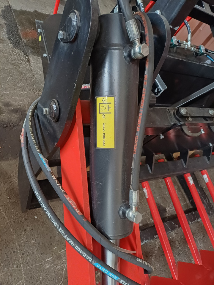 Stekro Ballenschneider Euro-Aufnahme (22307) - Oprema za silose: slika 3 Stekro Ballenschneider Euro-Aufnahme (22307) - Oprema za silose: slika 3