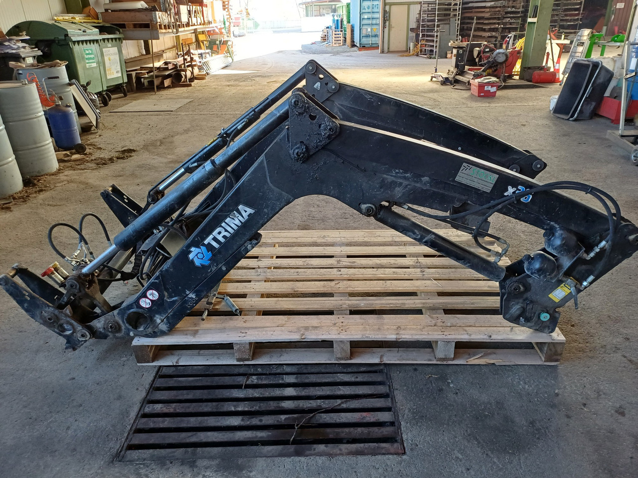 Trima X36 P Euro (22937) - Prednji utovarivač za traktor: slika 3 Trima X36 P Euro (22937) - Prednji utovarivač za traktor: slika 3