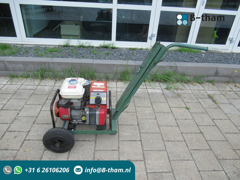 Honda Aggregaat 750 Generator 750W / 220V - Set generatora: slika 1 Honda Aggregaat 750 Generator 750W / 220V - Set generatora: slika 1