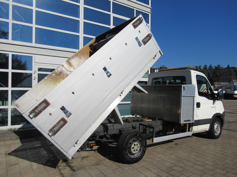 Iveco Daily 35S17 3.0 HPI Diesel EEV Kipper - Dostavno vozilo istovarivač: slika 4 Iveco Daily 35S17 3.0 HPI Diesel EEV Kipper - Dostavno vozilo istovarivač: slika 4