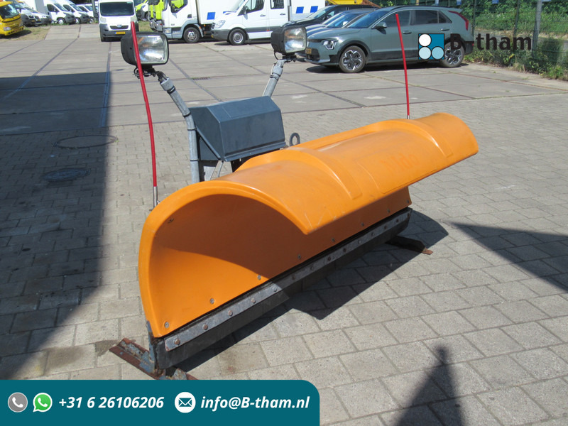 NIDO SNK 21 EPZ 180 12V 210CM Sneeuwploeg Schneepflug Snowplow - Raonik za sneg: slika 1 NIDO SNK 21 EPZ 180 12V 210CM Sneeuwploeg Schneepflug Snowplow - Raonik za sneg: slika 1
