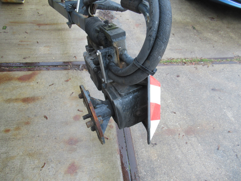 NIDO STRATOS B40-36 PALN Rotopower 4m3 + 2.200L Salzstreuer Saltspreader Zoutstrooier - Rasipač peska/ Soli: slika 3 NIDO STRATOS B40-36 PALN Rotopower 4m3 + 2.200L Salzstreuer Saltspreader Zoutstrooier - Rasipač peska/ Soli: slika 3