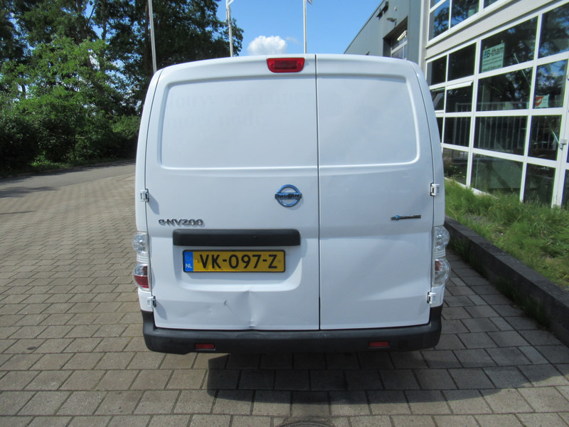 Nissan E-NV200 Optima 24KW/H - Mali kombi, Električno dostavno vozilo: slika 4 Nissan E-NV200 Optima 24KW/H - Mali kombi, Električno dostavno vozilo: slika 4