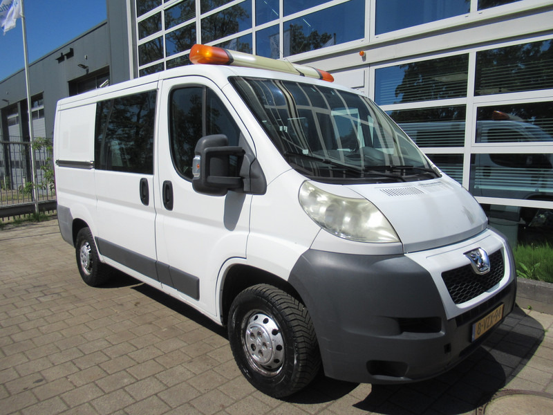 Peugeot Boxer 330 2.2 HDI 96KW L1H P+ DOKA Dubbelcabine AIRCO - Mali kombi, Dostavno vozilo sa duplom kabinom: slika 3 Peugeot Boxer 330 2.2 HDI 96KW L1H P+ DOKA Dubbelcabine AIRCO - Mali kombi, Dostavno vozilo sa duplom kabinom: slika 3