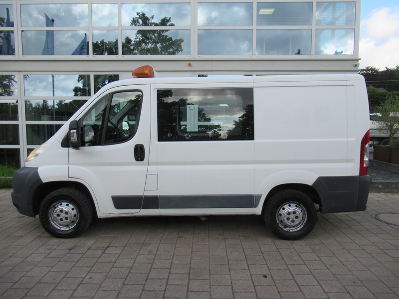 Peugeot Boxer 330 2.2 HDI L1H1 P+ Dubbelcabine DOKA airco - Mali kombi, Dostavno vozilo sa duplom kabinom: slika 4 Peugeot Boxer 330 2.2 HDI L1H1 P+ Dubbelcabine DOKA airco - Mali kombi, Dostavno vozilo sa duplom kabinom: slika 4