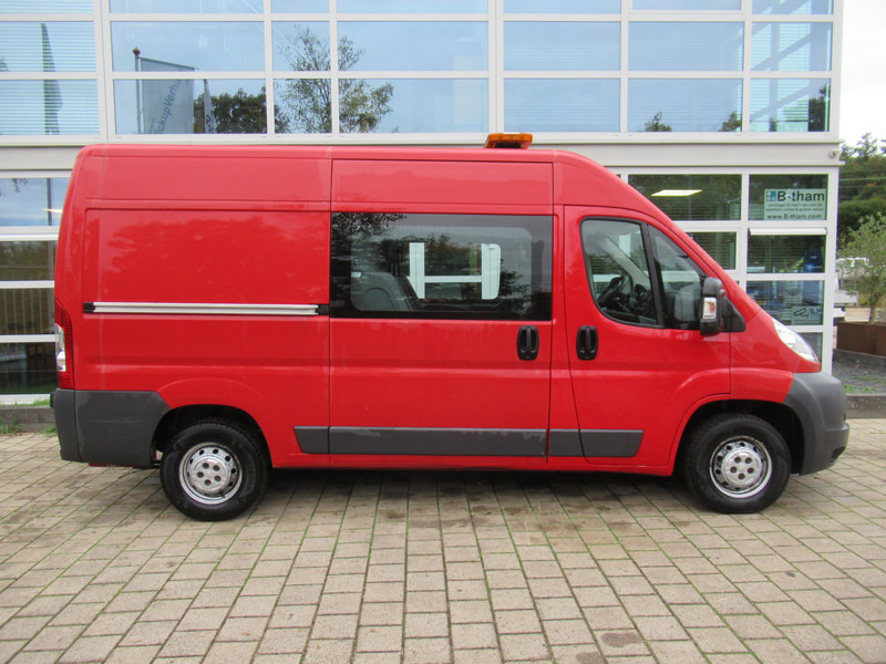 Peugeot Boxer 330 2.2 HDI L2H2 P+ DOKA Dubbelcabine - Mali kombi, Dostavno vozilo sa duplom kabinom: slika 3 Peugeot Boxer 330 2.2 HDI L2H2 P+ DOKA Dubbelcabine - Mali kombi, Dostavno vozilo sa duplom kabinom: slika 3