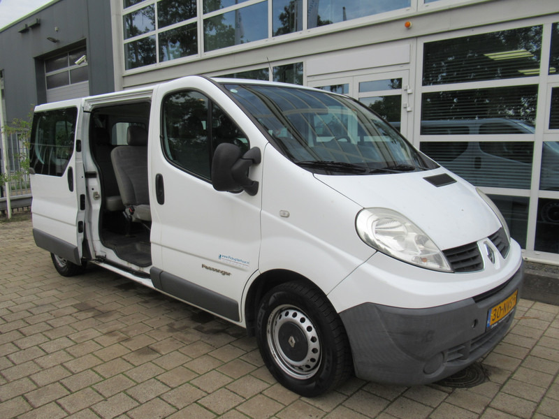Renault Trafic 2.0 DCi 115 Lang 9-persoons Personenbus Passenger - Minibus, Putnički kombi: slika 3 Renault Trafic 2.0 DCi 115 Lang 9-persoons Personenbus Passenger - Minibus, Putnički kombi: slika 3
