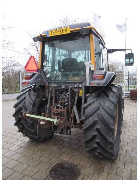 Valtra 700 4x2 VALMET - Traktor: slika 5 Valtra 700 4x2 VALMET - Traktor: slika 5