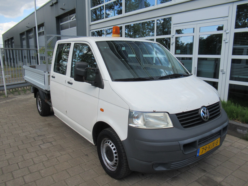 Volkswagen Transporter T5 2.5 TDI 96KW 340 DOKA Dubbelcabine - Dostavno vozilo sa otvorenom sandukom, Dostavno vozilo sa duplom kabinom: slika 4 Volkswagen Transporter T5 2.5 TDI 96KW 340 DOKA Dubbelcabine - Dostavno vozilo sa otvorenom sandukom, Dostavno vozilo sa duplom kabinom: slika 4