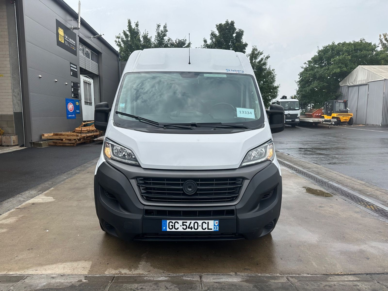 Fiat Ducato Isberg Pharma-Kühler -30°C/4°C/22°C - Dostavno vozilo hladnjača: slika 2 Fiat Ducato Isberg Pharma-Kühler -30°C/4°C/22°C - Dostavno vozilo hladnjača: slika 2