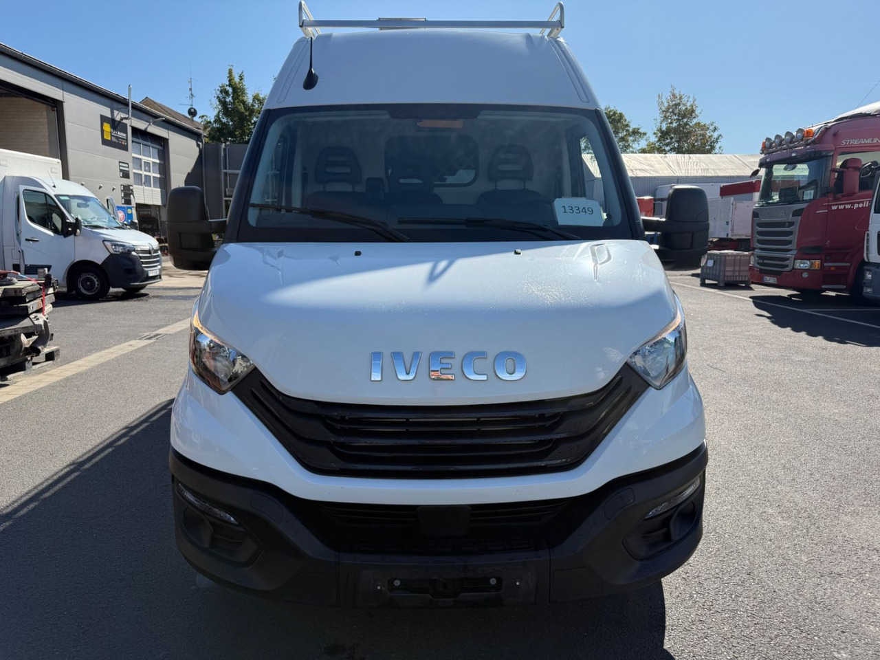 Iveco Daily 35S14 Maxi/CNG/2.700km!/Ahk/LIKE NEW! - Furgon: slika 3 Iveco Daily 35S14 Maxi/CNG/2.700km!/Ahk/LIKE NEW! - Furgon: slika 3