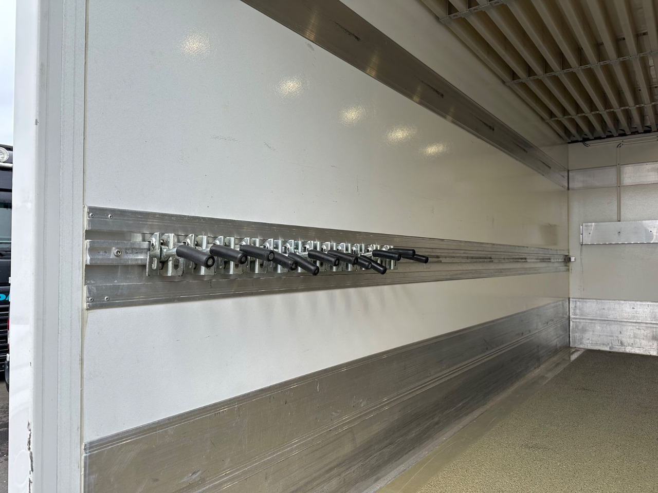 Dostavno vozilo hladnjača Iveco Daily 70C21/LBW/Tiefkühler/Tüv neu/Wilke: slika 11